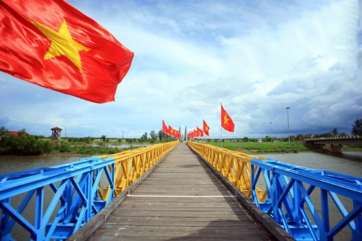 Cầu Hiền Lương - sông Bến Hải