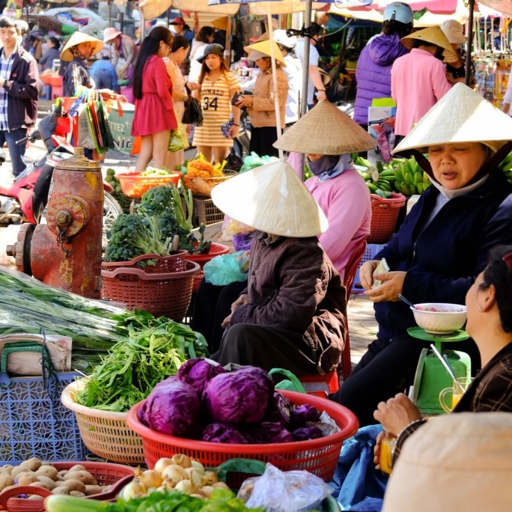 Một khung cảnh buôn bán tại chợ Đà Lạt 