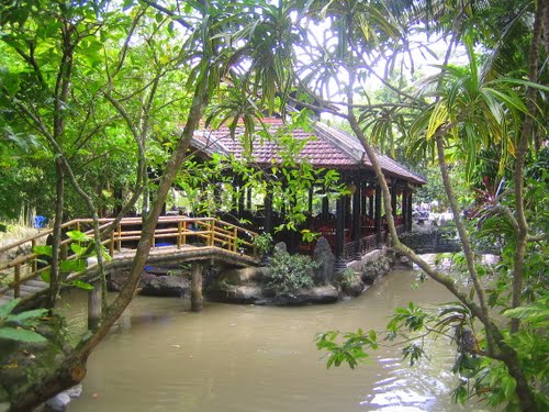 Tour du lịch miền Tây 2 ngày 1 đêm (Mỹ Tho - Cần Thơ)