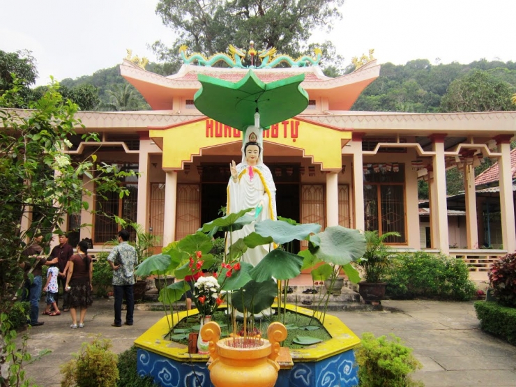 Tour du lịch đảo Phú Quốc: tham quan đảo - làng chài Hàm Ninh