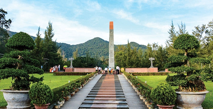 Tour du lịch Côn Đảo: Trại Phú Hải - Nghĩa trang Hàng Dương Miếu bà Phi Yến Côn Đảo