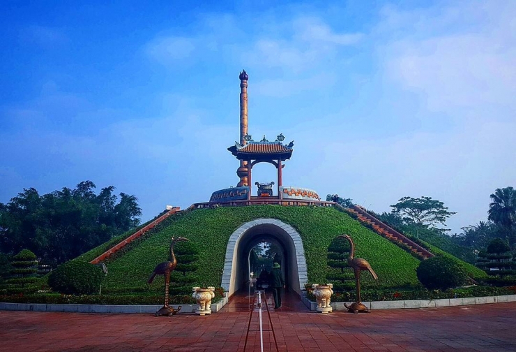 Tour du lịch Đà Nẵng - Hội An - Huế - Phong Nha
