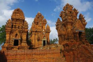Gợi ý các địa điểm du lịch Ninh Thuận HOT nhất